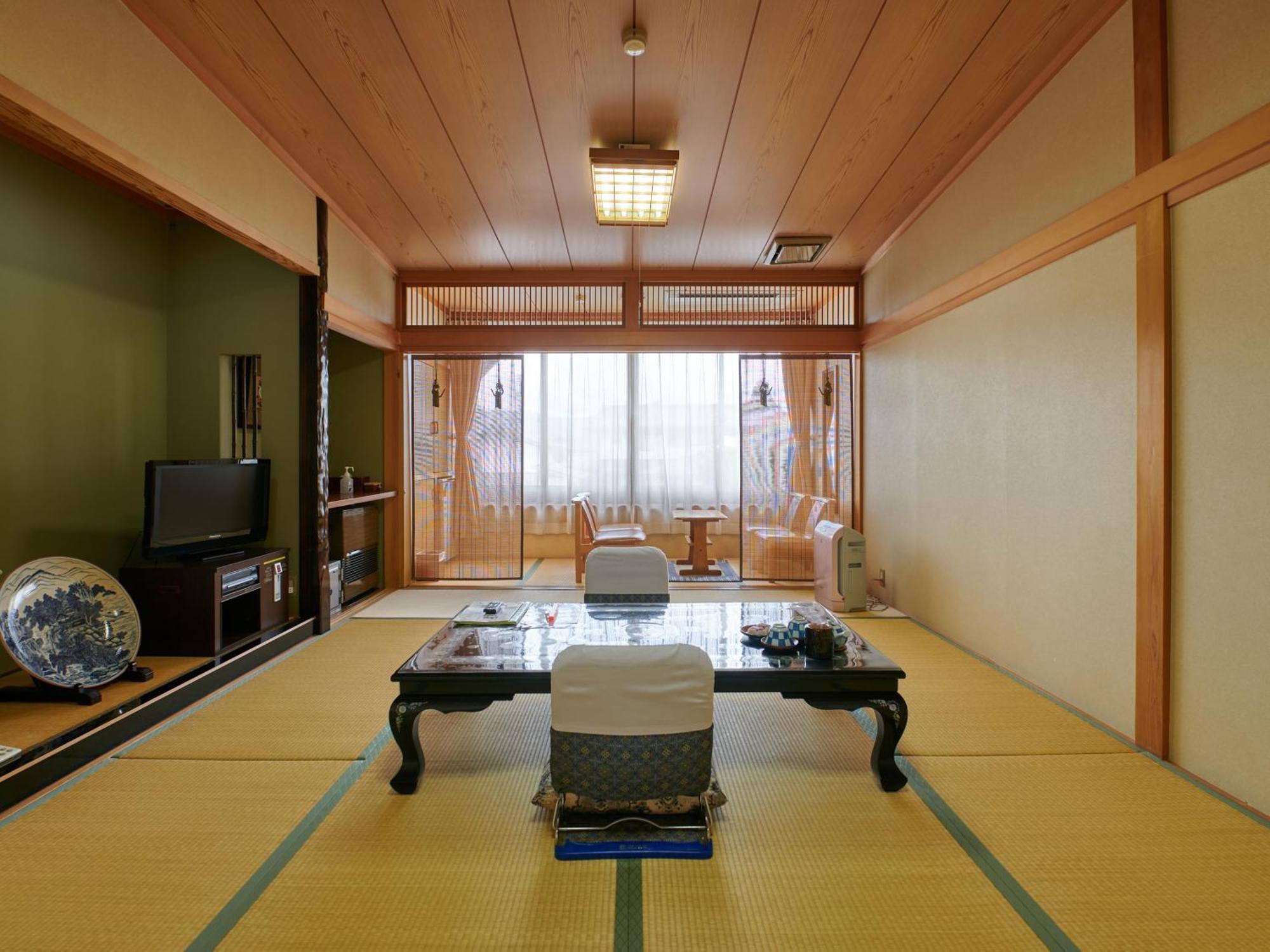 Hotel Tabist Ryokufuen Kiyoharu Takajama Exteriér fotografie