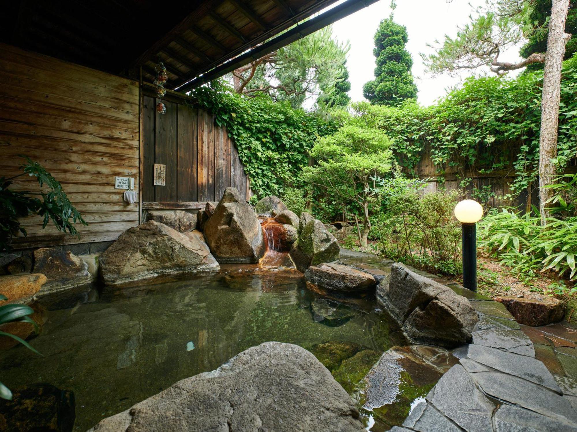Hotel Tabist Ryokufuen Kiyoharu Takajama Exteriér fotografie